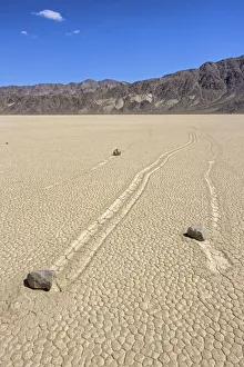 USA, California, Death Valley National Park, Racetrack Playa, wandering stones
