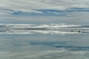 Environment Prints: USA, California, Lee Vining, Mono Lake