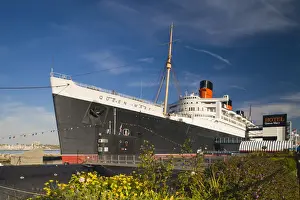USA, California, Long Beach, Queen Mary ocean liner museum and Russian submarine Scorpion