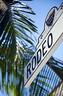 Images Dated 27th July 2009: USA, California, Los Angeles, Beverley Hills, Rodeo Drive