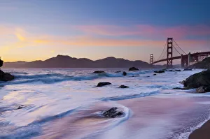 USA, California, San Francisco, Golden Gate Bridge from Marshall Beach