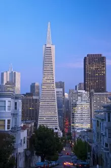 Images Dated 8th May 2009: USA, California, San Francisco, Downtown and TransAmerica Building from Telegraph Hill Historic