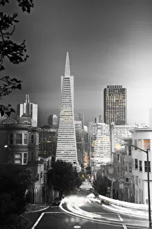 Images Dated 27th July 2009: USA, California, San Francisco, Downtown and TransAmerica Building from Telegraph