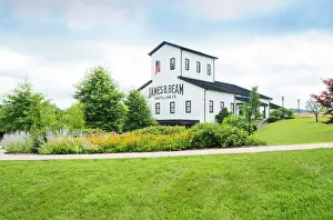 Distillery Prints: USA, Clermont, Kentucky, Blue Grass Region