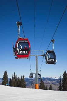 Images Dated 17th July 2012: USA, Colorado, Aspen, Aspen Mountain Ski Area, Silver Queen Gondola