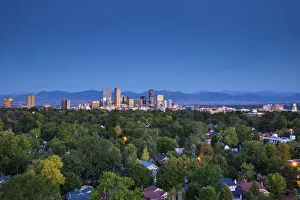 Images Dated 6th November 2018: USA, Colorado, Denver Skyline and Rocky Mountains