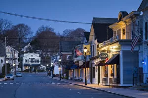 Images Dated 4th January 2017: USA, Connecticut, Essex, Main Street, dawn