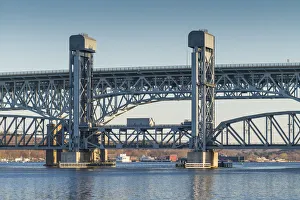 Connecticut Prints: USA, Connecticut, New London, Route I-95 bridge