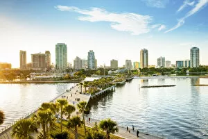 Images Dated 6th April 2021: USA, Florida, Saint Petersburg, Skyline, New Pier District
