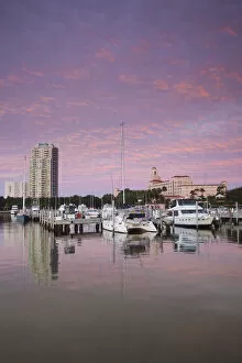 USA, Florida, St. Petersburg, skyline from North Yacht Basin