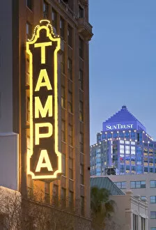 Images Dated 30th March 2011: USA, Florida, Tampa, Tampa Theater, Illuminated Marquee, Built In 1926, Art Deco