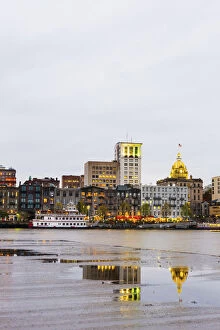 USA, Georgia, Savanah, Waterfront and Town hall from across the Savannah river