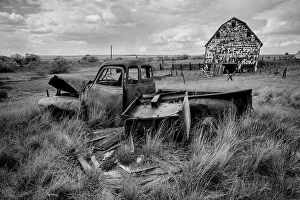 Abandoned Collection: USA, Great Plains, Montana, Big Sandy, abandoned farm