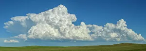Images Dated 12th July 2022: USA, Great Plains, North Dakota, Cloud Panorama
