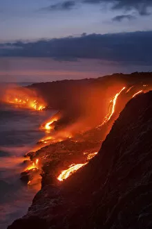 Images Dated 12th October 2021: USA, Hawaii, Big Island, Puu Oo Volcano
