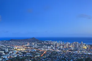 Beach Resort Prints: USA, Hawaii, Oahu, Honolulu Skyline and Diamond Head Crater, from Puu Ualakaa State Park