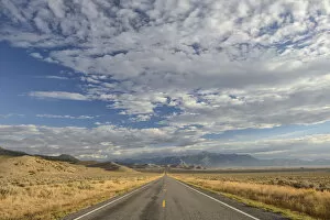 USA, Idaho, Arco, Highway 20 and Desert