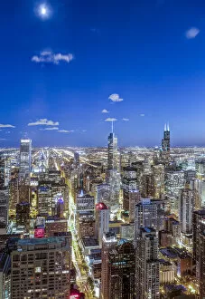 Images Dated 11th February 2014: USA, Illinois, Chicago, Downtown City Skyline