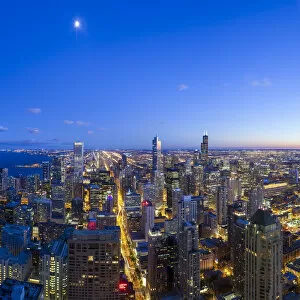 Images Dated 11th February 2014: USA, Illinois, Chicago, Downtown City Skyline