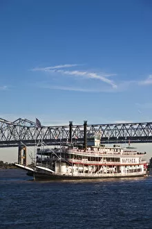 Images Dated 24th August 2010: USA, Louisiana, New Orleans, riverboat Natchez on the Mississippi River