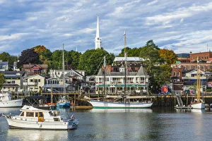 Camden Prints: USA, Maine, Camden, Camden Harbor, morning