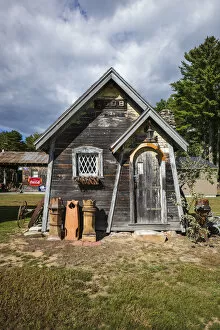 USA, Maine, Wells, antique cottages
