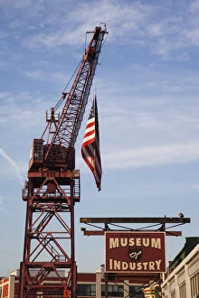 Images Dated 14th January 2010: USA, Maryland, Baltimore, Baltimore Museum of Industry, crane