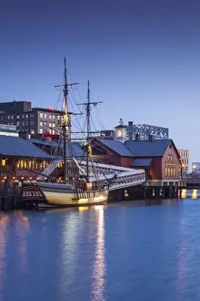 USA, Massachusetts, Boston, Boston Tea Party Museum, Fort Point Channel, dusk