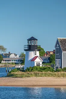 Mid Cape Prints: USA, Massachusetts, Cape Cod, Mid Cape, Hyannis, Hyannis Harbor Light