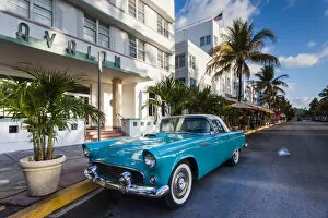 Automobile Gallery: USA, Miami Beach, South Beach, Ocean Drive, Avalon Hotel and 1957 Thunderbird car