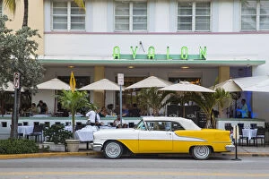 U.S.A, Miami, Ocean Drive, Miami Beach, South Beach, Yellow and white vintage car