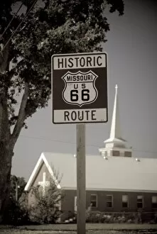 Images Dated 9th October 2007: USA, Missouri, Route 66, Buckhorn, Historic Route 66 sign