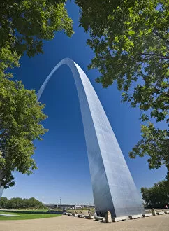 Images Dated 7th April 2008: USA, Missouri, St. Louis, Gateway Arch