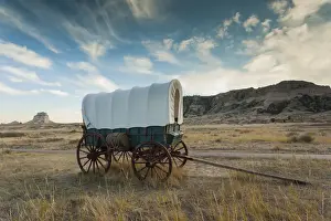 Pioneer Prints: USA, Nebraska, Scottsbluff, Scotts Bluff National Monument and pioneer wagon train