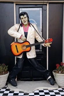Images Dated 13th May 2015: USA, Nevada, Las Vegas, Elvis statue on the Strip