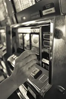 USA, Nevada, Las Vegas, McCarran International Airport, slot machines
