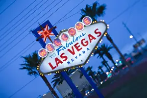 Us A Prints: USA, Nevada, Las Vegas, Welcome to Fabulous Las Vegas Sign, defocussed