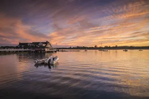 USA, New England, Massachusetts, Cape Ann, Gloucester, Annisquam Yacht Club, sunset
