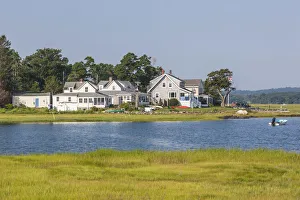USA, New England, Massachusetts, Cape Ann, Essex, village of Conomo Point, summer