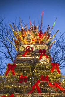 USA, New England, Massachusetts, Cape Cod, Provincetown, lobster trap Christmas Tree