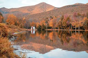 White Mountains Prints: USA, New England, New Hampshire, Lincoln, White Mountains, pond
