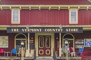 Eastern Us Prints: USA, New England, Vermont, Rockingham, The Vermont Country Store, exterior