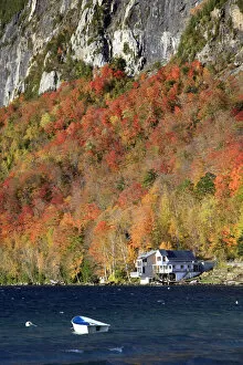 Images Dated 23rd February 2010: USA, New England, Vermont, Westmore, Lake Willoughby, Fall Foliage