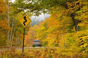 Images Dated 13th February 2009: USA, New Hampshire, White Mountain National Park, Kankamagus Highway