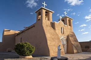 Adobe Gallery: USA; New Mexico; Rancho de Taos; San Francisco De Asis; Church