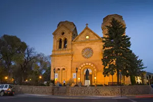 USA, New Mexico, Santa Fe, Cathedral Basilica of Saint Francis of Assisi (1869)