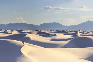 Sand Dunes Prints: USA, New Mexico, White Sands National Monument (MR)