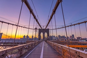 Images Dated 21st October 2015: USA, New York, Brooklyn Bridge