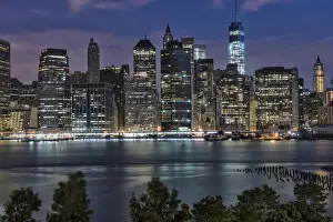 East River Prints: USA, New York, Brooklyn, Skyline of lower Manhattan seen from Brooklyn Heights