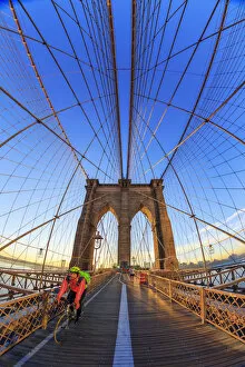 Images Dated 22nd December 2015: USA, New York City, Brooklyn Bridge